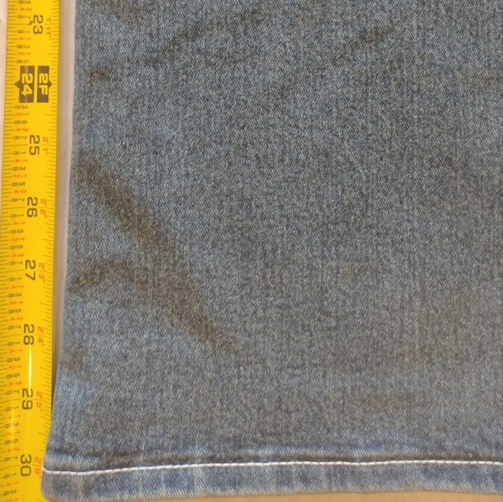 True Religion‎ Relaxed Fit Blue Jeans